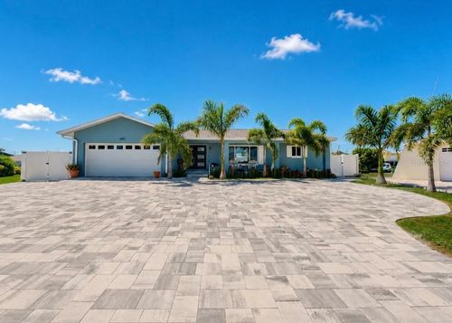 6301 Cottonwood Ln, APOLLO BEACH, FL, 33572-2322 | Card Image