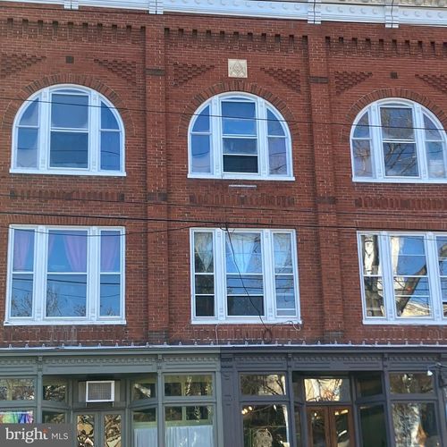 107 E Back Aly, SHEPHERDSTOWN, WV, 25443 | Card Image