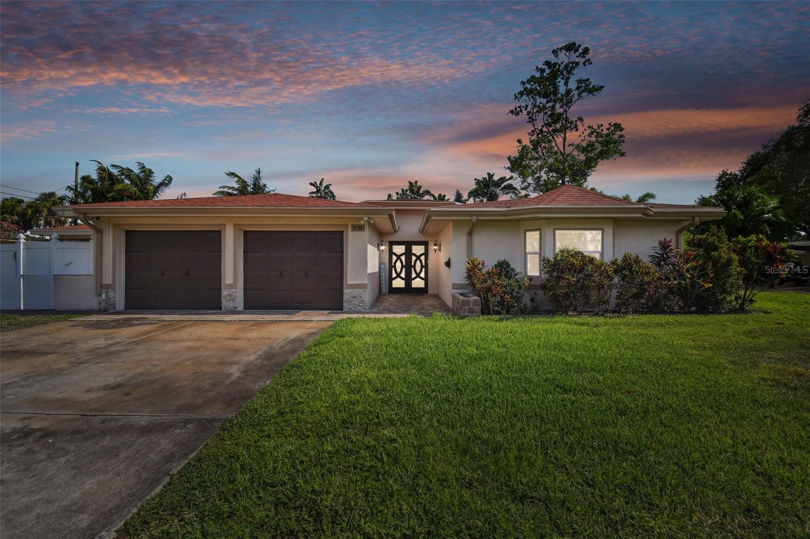 Pinellas Point Dr, Saint Petersburg, FL 33712