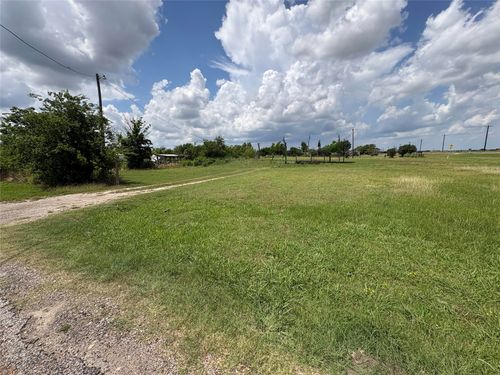 7200 Fm 2728, Terrell, TX, 75161-8022 | Card Image