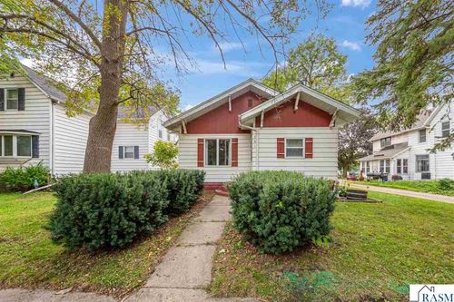 251 N Lincoln Street, Lake Crystal, MN, 56055 | Card Image