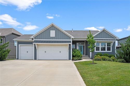 18205 Hauser St, Overland Park, KS, 66013-9027 | Card Image