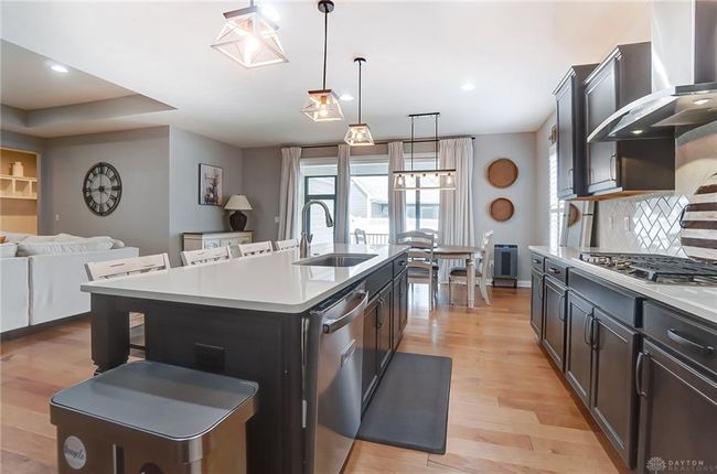 539 Bellasera Dr, House other with 3 bedrooms, 3 bathrooms and null parking in Sugarcreek Township OH | Image 23