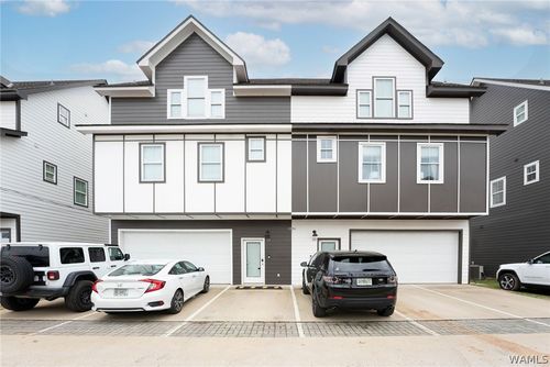 1006 Elmwood Dr, Tuscaloosa, AL, 35401-3322 | Card Image