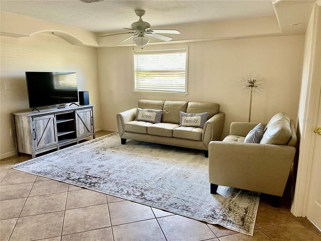 5357 Skyline Pl, House other with 3 bedrooms, 2 bathrooms and null parking in SARASOTA FL | Image 10