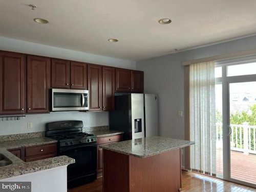 11765 Skylark Rd, CLARKSBURG, MD, 20871-9370 | Card Image