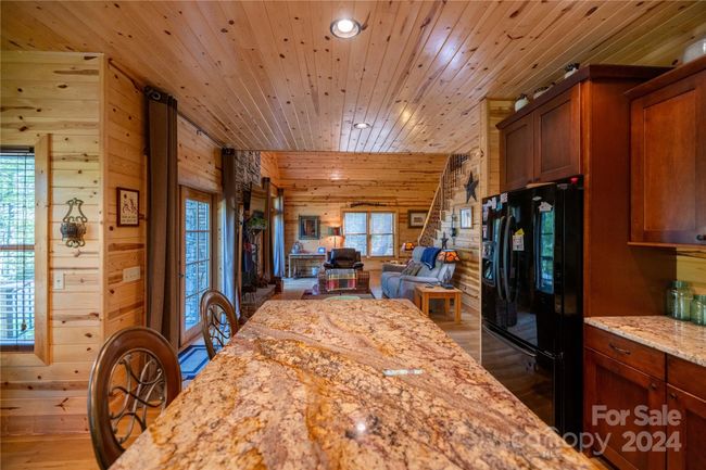 274 Cliffside Dr, House other with 3 bedrooms, 3 bathrooms and null parking in Glade Valley NC | Image 17