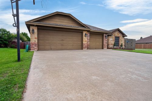 629 E Sheila Cir, Joshua, TX, 76058-2919 | Card Image