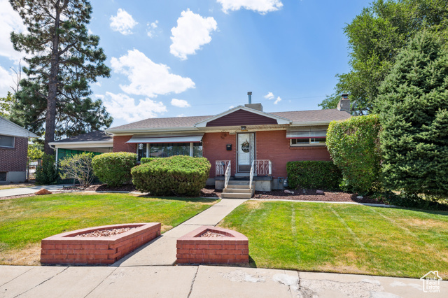 5570 , West Valley City, UT 84120