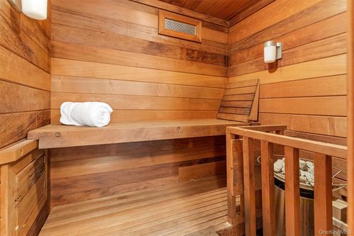 49 Gilbert Path, Amagansett, NY, 11930 | Card Image