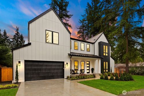 836 130th Avenue Ne, Bellevue, WA, 98005 | Card Image