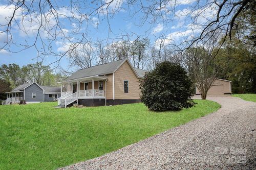 308 Birch St, Lowell, NC, 28098-1306 | Card Image