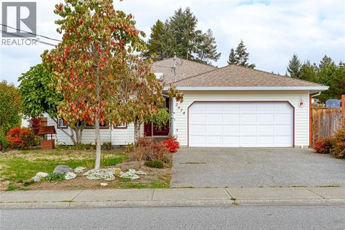 2674 Tamara Drive, Nanaimo, BC, V9T5W6 | Card Image