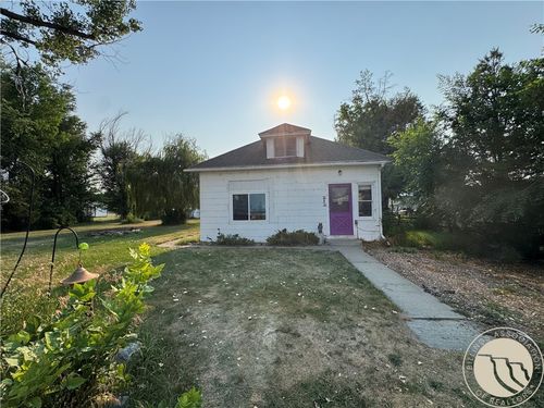 212 3rd St, Custer, MT, 59024-7707 | Card Image