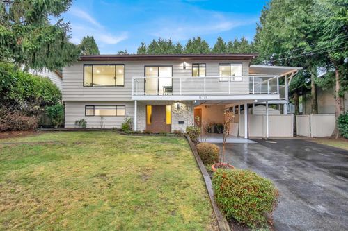 11715 83a Ave, Delta, BC, V4C2J9 | Card Image