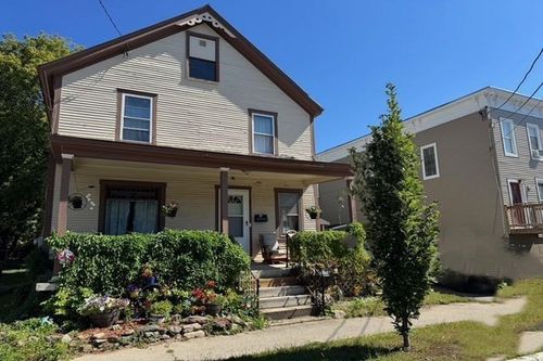48 Baxter St, Rutland, VT, 05701-2705 | Card Image