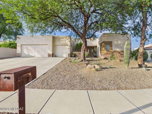 734 W Sand Rake Dr, Oro Valley, AZ, 85755-6799 | Card Image