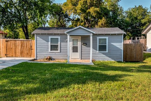 5432 Houghton Ave, Fort Worth, TX, 76107-6702 | Card Image
