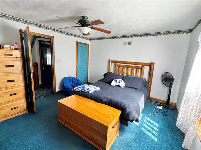 211 Stephens St, House other with 4 bedrooms, 4 bathrooms and 3 parking in Vanderbilt PA | Image 32