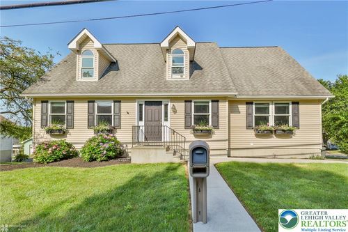 5497 Sullivan Trl, Nazareth, PA, 18064 | Card Image