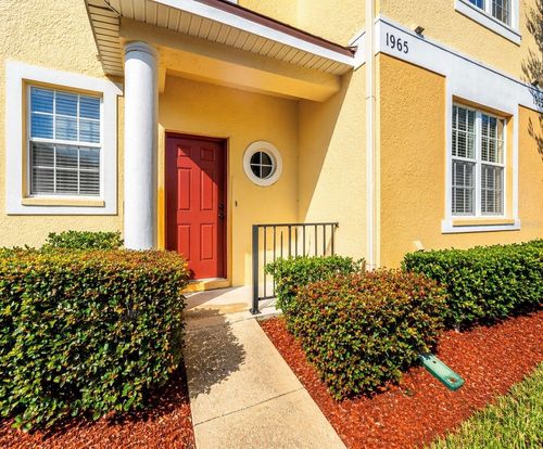 1965 Fiesta Ridge Ct, TAMPA, FL, 33604-7700 | Card Image