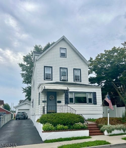2-20 Jane St, East Rutherford, NJ, 07073-1421 | Card Image