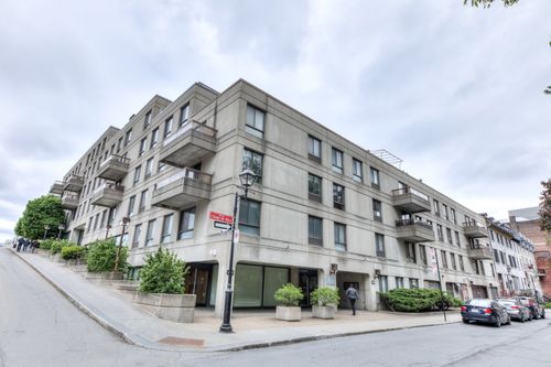 205-460 Rue Du Champ-De-Mars, Montréal, QC, H2Y1B4 | Card Image