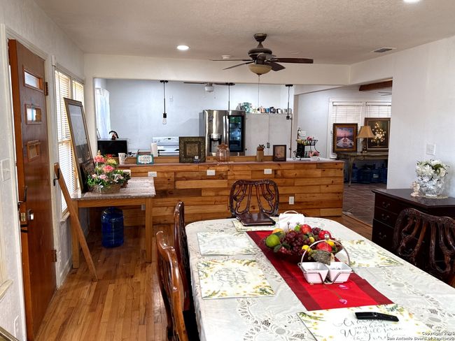 713 Boone St, House other with 2 bedrooms, 2 bathrooms and null parking in Uvalde TX | Image 10