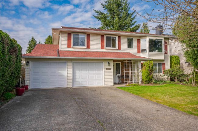 21135 95 A Avenue, House other with 5 bedrooms, 3 bathrooms and 7 parking in Langley BC | Image 1