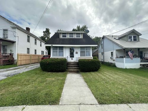 12 Locke Ter, Saint Albans, VT, 05478-2304 | Card Image