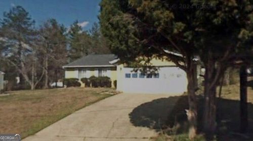 5356 Kristian Ct, Stone Mountain, GA, 30088-3230 | Card Image