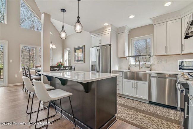 Kitchen | Image 16