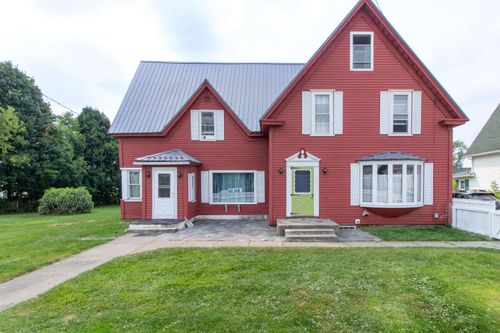 46 Autumn St, Newport, VT, 05855-5805 | Card Image