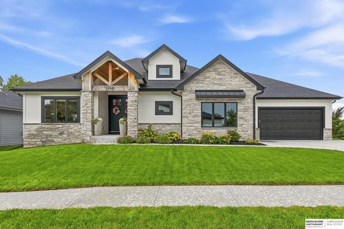 21545 B St, Elkhorn, NE, 68022-3263 | Card Image