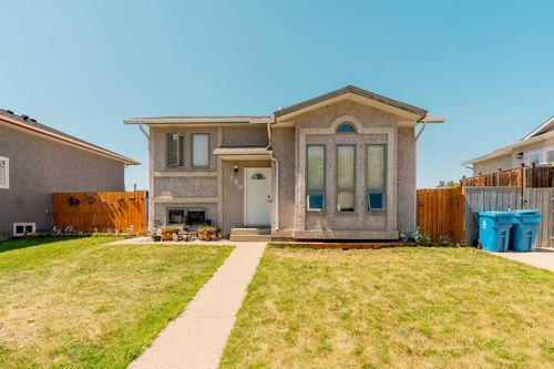 199 Mt Crandell Crescent W, Lethbridge, AB, T1K6M2 | Card Image