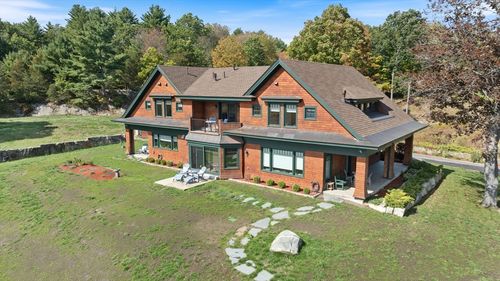 254 Middle Rd, Newbury, MA, 01922-2711 | Card Image