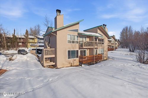 g25-9327 Blackberry St, Anchorage, AK, 99502-1583 | Card Image