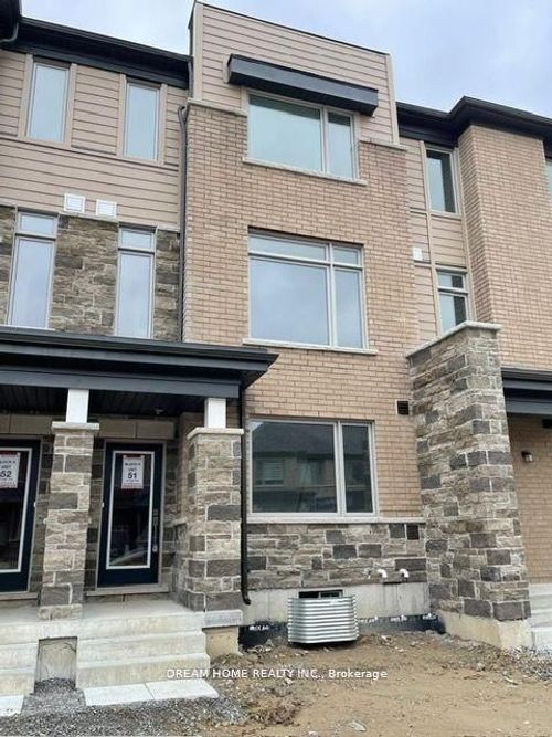 142 Lageer Dr, Stouffville, ON, L4A0X1 | Card Image