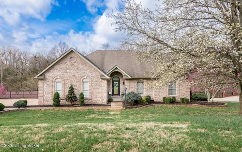129 Running Creek Cir, Shepherdsville, KY, 40165-6903 | Card Image
