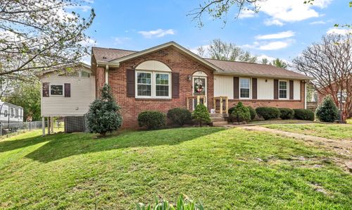 216 Maplewood Dr, Clarksville, TN, 37042-3324 | Card Image