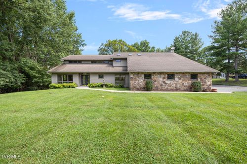 218 Lake Meadow Dr, Gray, TN, 37615-4015 | Card Image