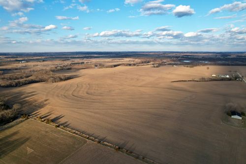 0000 W Winneshiek Rd, FREEPORT, IL, 61032 | Card Image