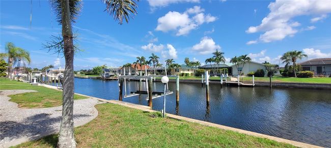 2526 Brazilia Ct, House other with 3 bedrooms, 2 bathrooms and null parking in PUNTA GORDA FL | Image 17