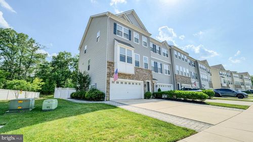 24 Sullivan Way, MARLTON, NJ, 08053-5322 | Card Image