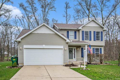 33693 Woodmont Ridge Dr, New Carlisle, IN, 46552-8222 | Card Image
