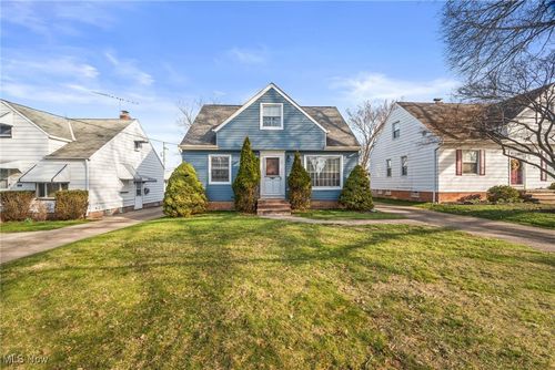 65 Leyton Rd, Bedford, OH, 44146-2125 | Card Image