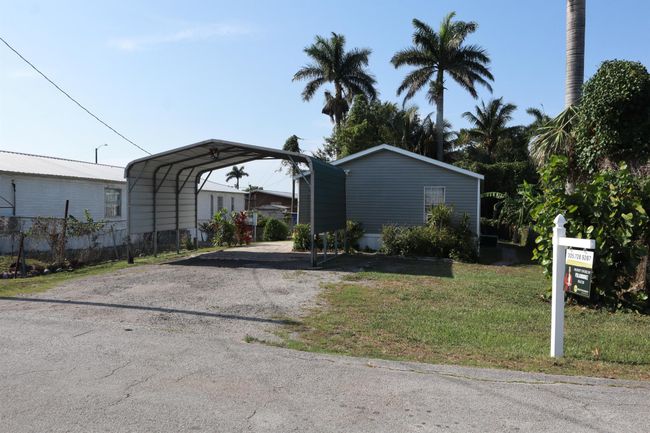 817 E 7 Th St, House other with 3 bedrooms, 2 bathrooms and null parking in Pahokee FL | Image 40
