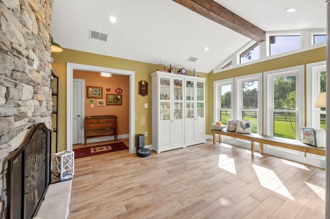 3211 County Road 237, House other with 4 bedrooms, 3 bathrooms and 2 parking in Alvin TX | Image 11