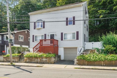 85 Forest St, Malden, MA, 02148-2723 | Card Image