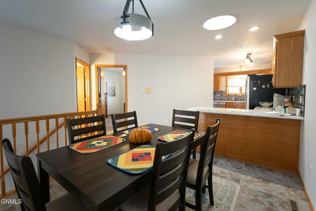 1720 N 26 Th St, Condo with 3 bedrooms, 2 bathrooms and null parking in Bismarck ND | Image 31